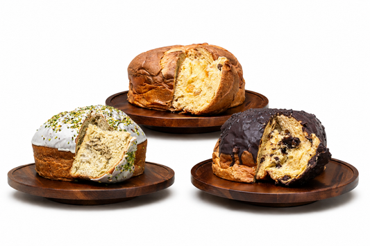 Panettone Geschenkbox von Casa PaSimoni mit drei Sorten: Classico, Nutella und Pistazie